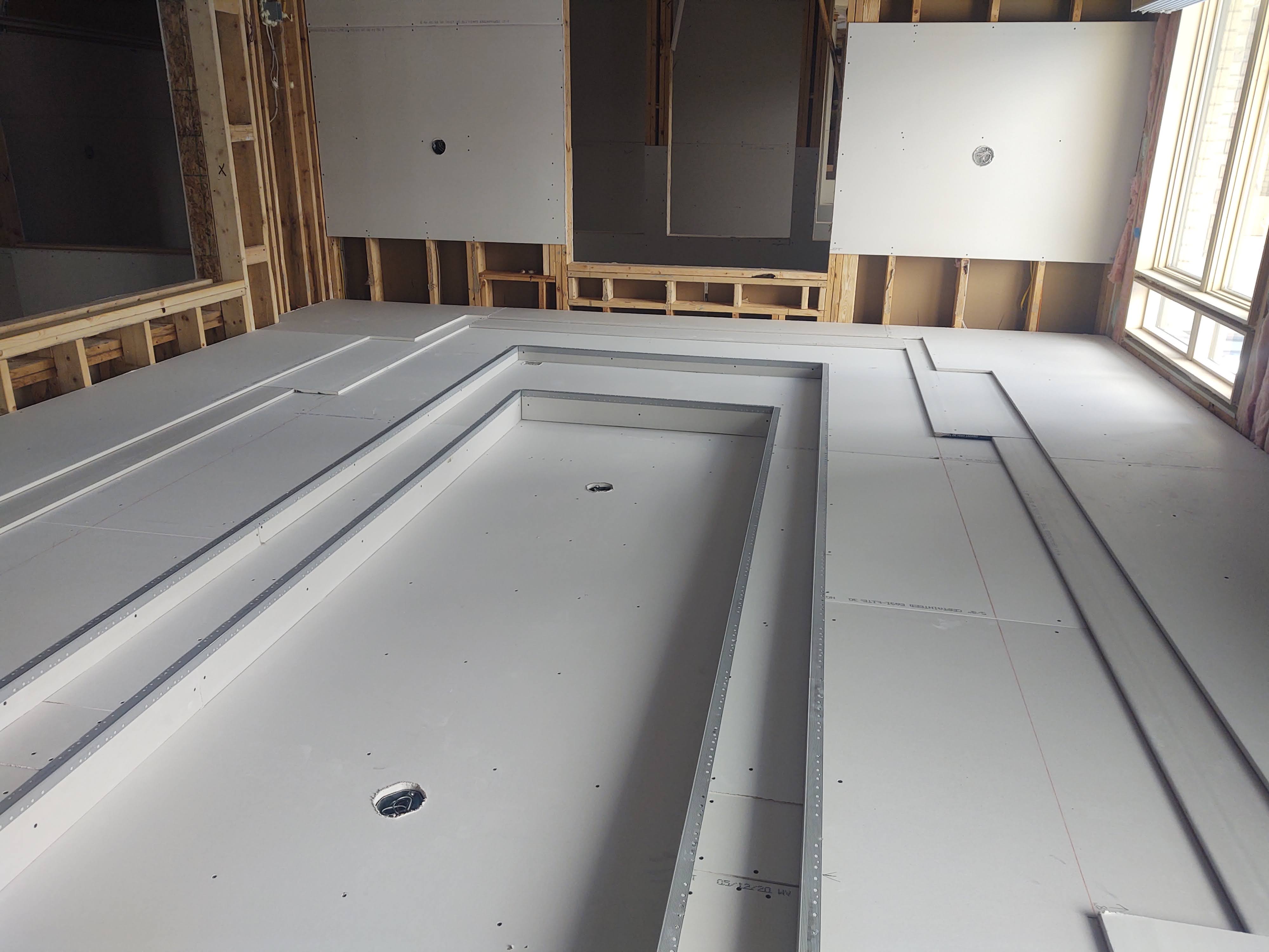 Ceiling Drywall Install.jpg